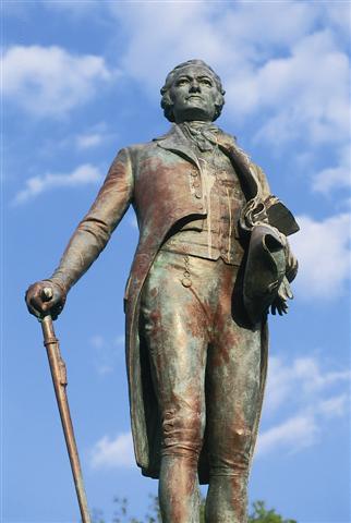 Alexander Hamilton statue picture 3